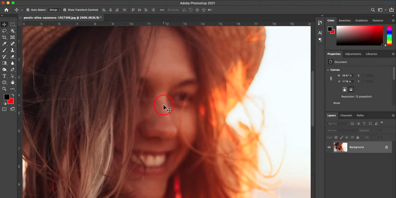 open an out of focus photo in photoshop